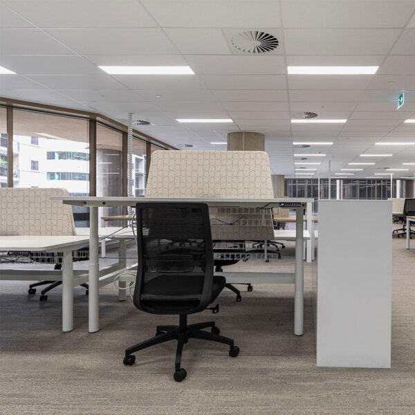 Ascend Workstation (Round profile)