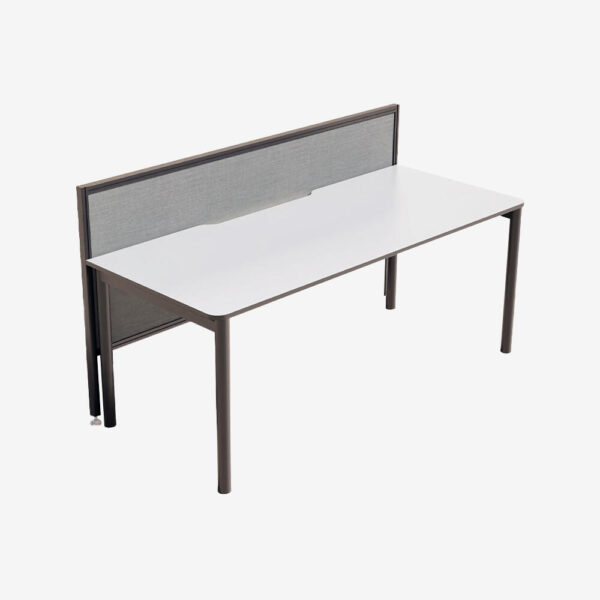 Avanti Desk