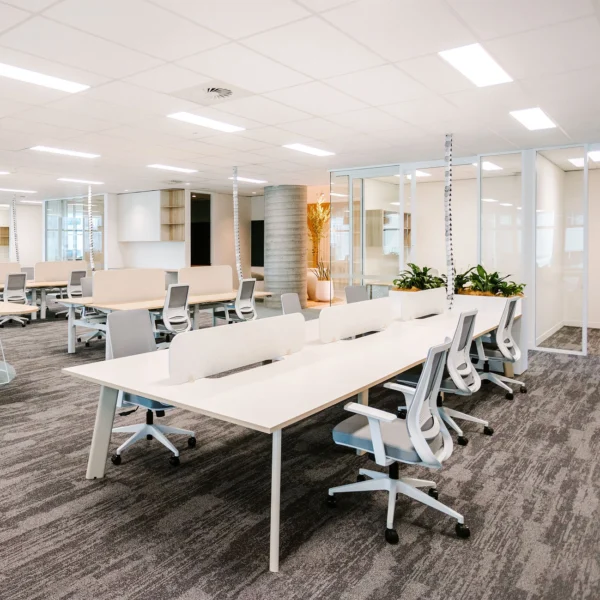 Oblong Workstation and Table System5 Oblong Workstation and Table System